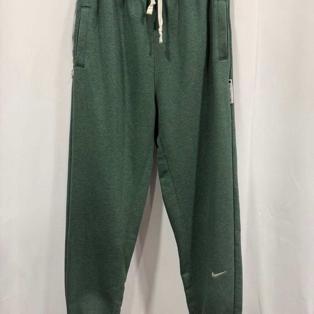 Nike Men's Green Joggers-tracksuits